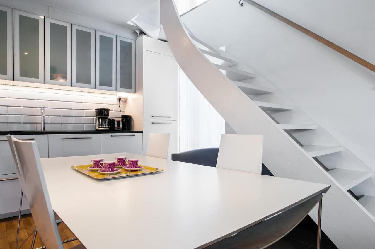 Townhouse On Arlanda Stockholm Metro Line - Easy Checkin Villa Sollentuna Buitenkant foto