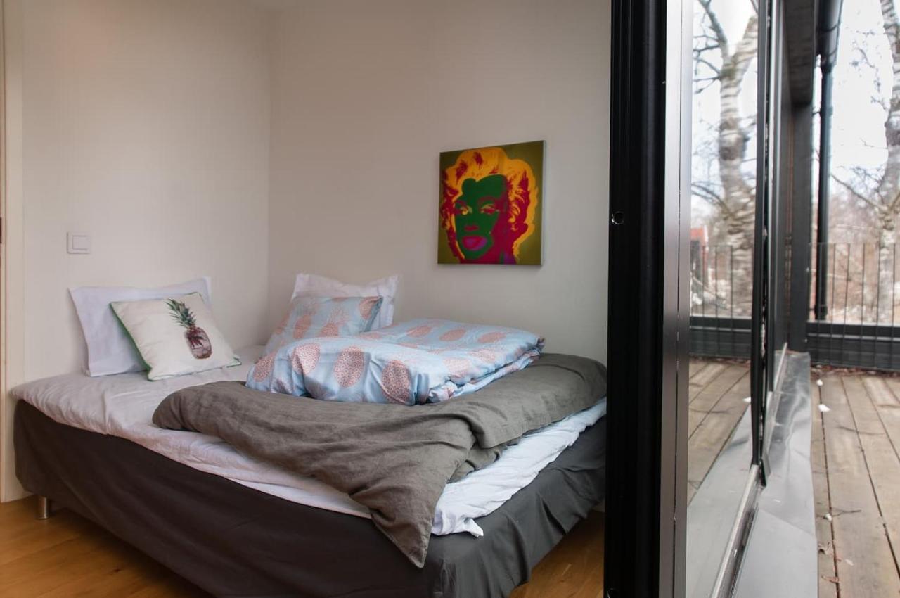 Townhouse On Arlanda Stockholm Metro Line - Easy Checkin Villa Sollentuna Buitenkant foto
