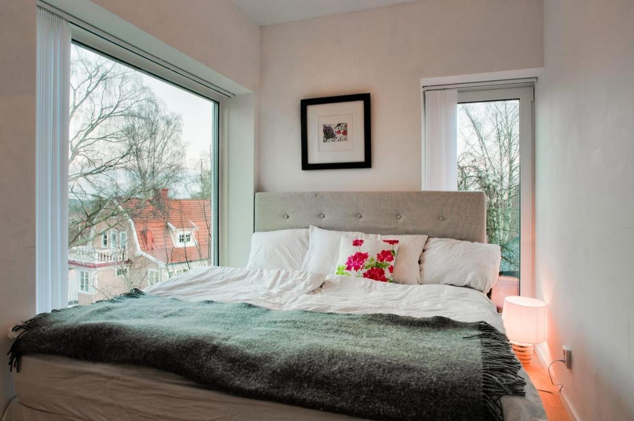 Townhouse On Arlanda Stockholm Metro Line - Easy Checkin Villa Sollentuna Buitenkant foto
