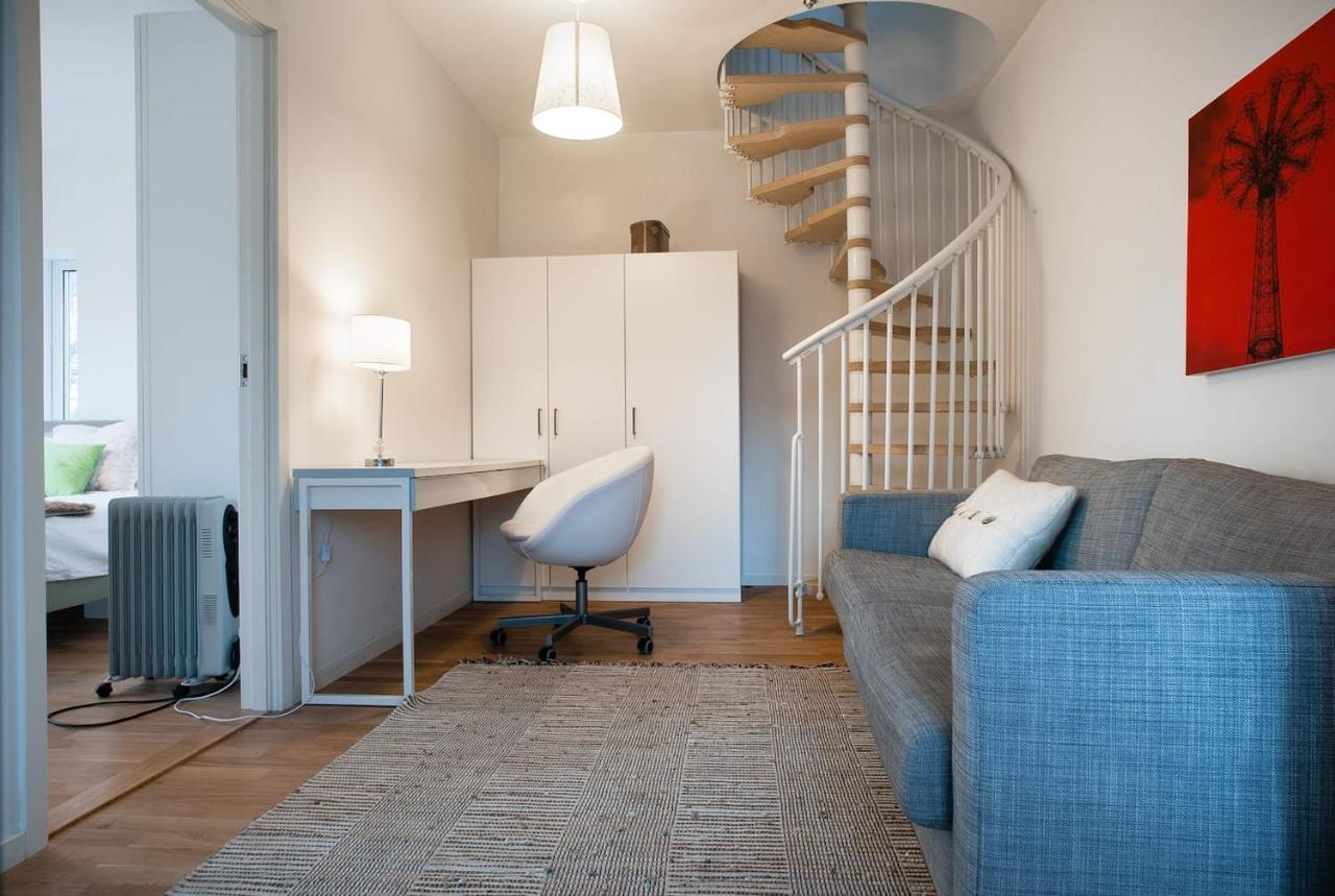 Townhouse On Arlanda Stockholm Metro Line - Easy Checkin Villa Sollentuna Buitenkant foto