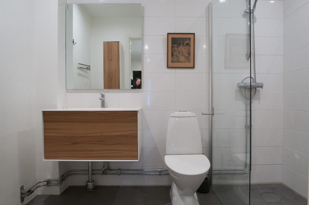 Townhouse On Arlanda Stockholm Metro Line - Easy Checkin Villa Sollentuna Buitenkant foto
